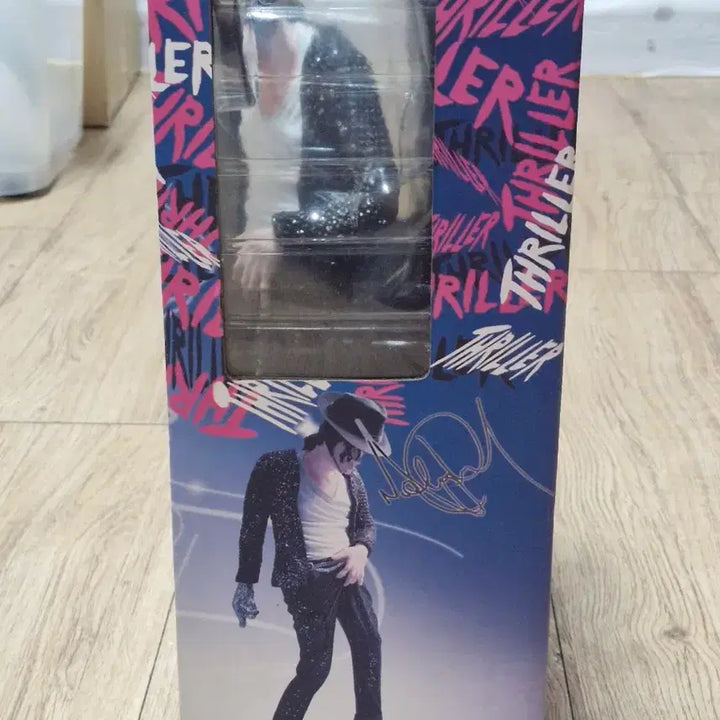 [BUNJANG] Michael Jackson Thriller Figure / 마이클 잭슨 스릴러 피규어