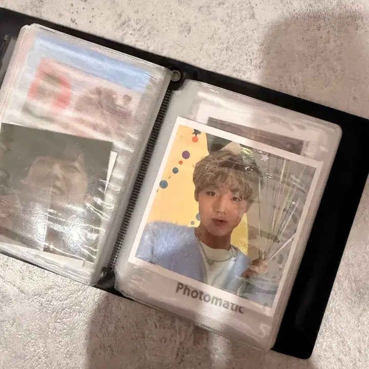 [BUNJANG] Park Ji Hoon Photocard Collection &amp; Keyring / 박지훈 포토카드모음집&amp;키링