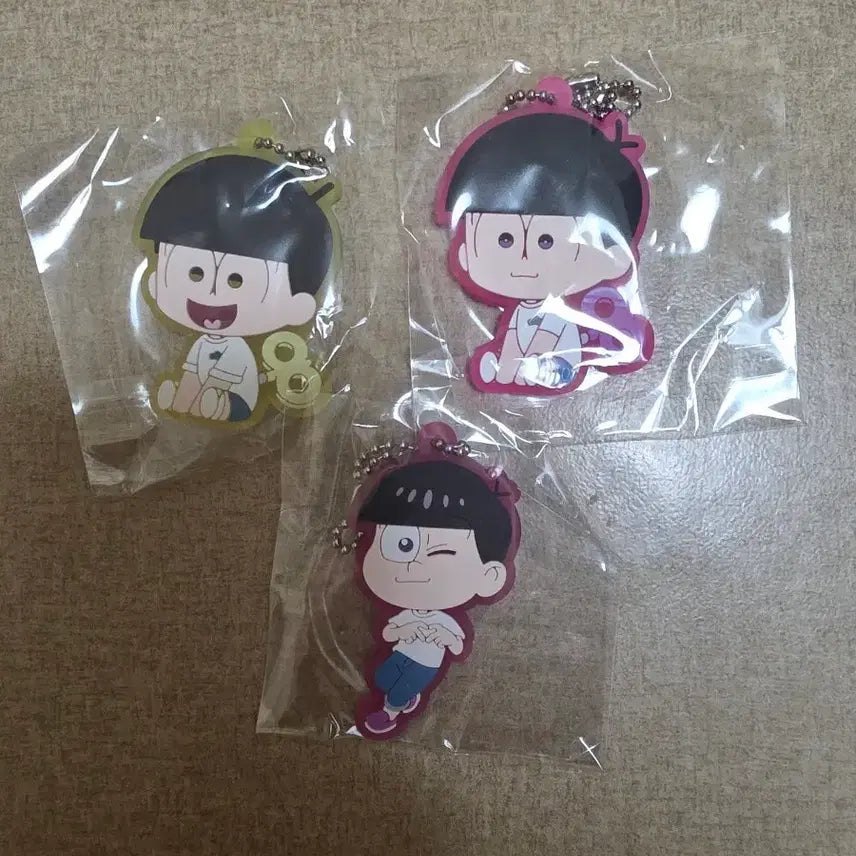 [BUNJANG] Osomatsusan Karamatsu, Todomatsu Keychains Bundle Set / 오소마츠상 쥬시마츠, 토도마츠 키링 일괄 판매합니다