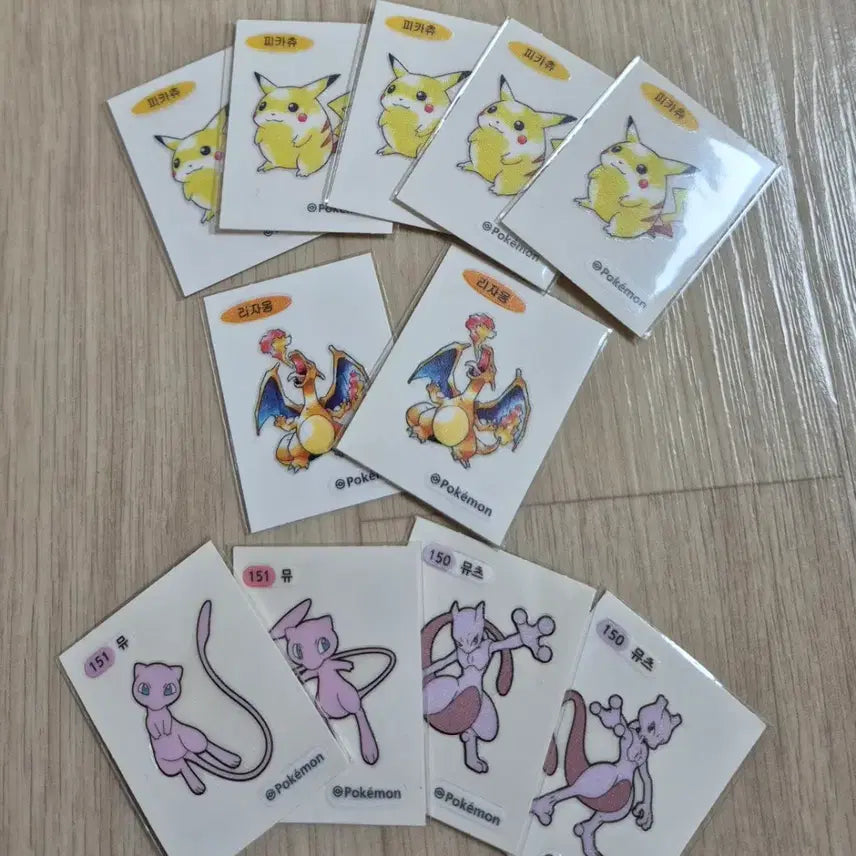 [BUNJANG] Pokemon TCG Stickers Mewtwo / Mew Mega Evolution / 포켓몬 띠부씰 아트워크 뮤츠 외 중복으로 <==>메가 띠부씰  교환.