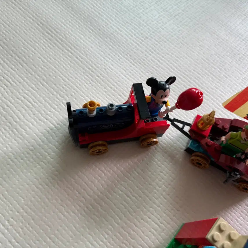 [BUNJANG] LEGO Disney Mickey and Friends Train Set 43212 / 레고 디즈니 43212 미키와 친구들 기차