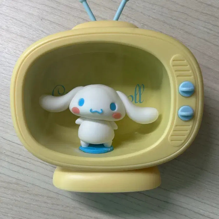 [BUNJANG] Minsso Sanrio Cinnamoroll TV Mood Lamp Figure / 미니소 산리오 시나모롤 TV 무드등 피규어