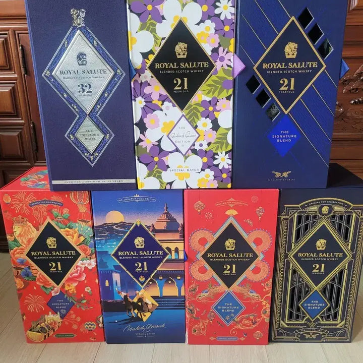 [BUNJANG] Royal Salute 32 Year Old &amp; 21 Year Old Empty Bottles Gift Set / 로얄살루트 32년 / 21년공병 택비별도 선물 세트