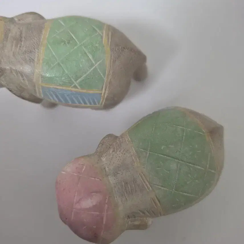 [BUNJANG] Pair of Wooden Elephant Ornaments / 코끼리 목재 장식품 한쌍