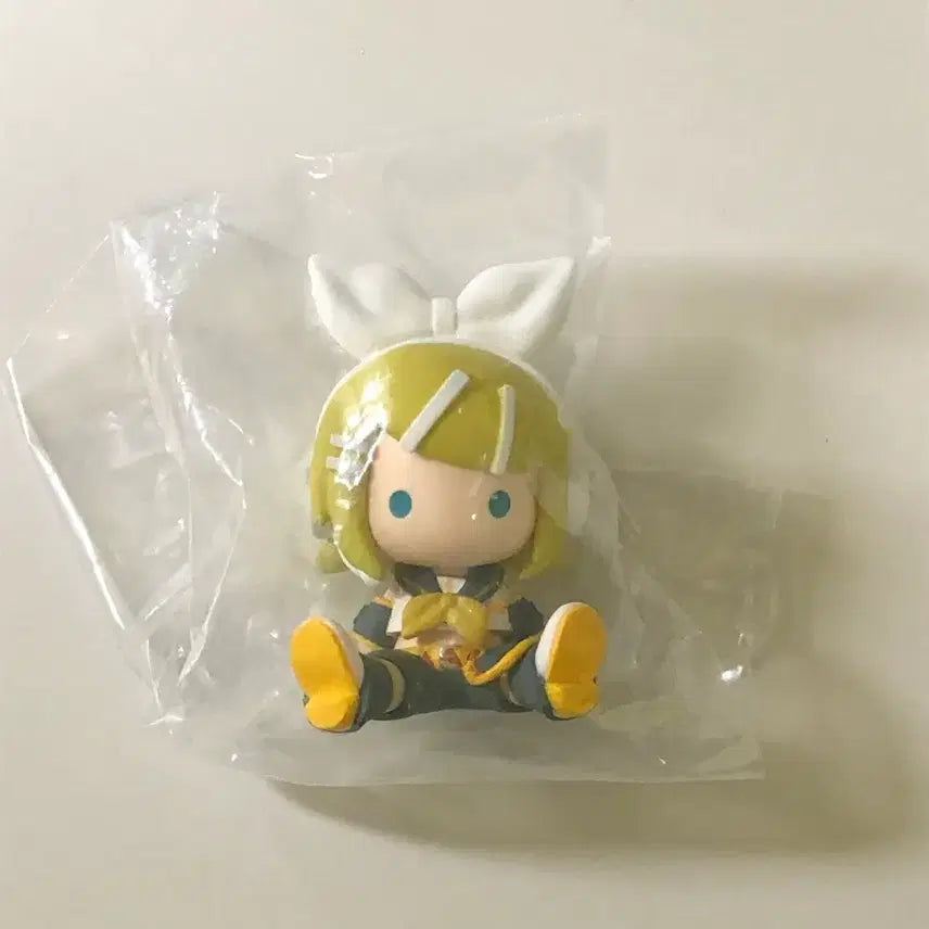 [BUNJANG] Kagamine Rin Petadoll Sealed Vocaloid Figure / 카가미네 린 페타돌 미개봉 보카로 보컬로이드 린 Petadoll 양도