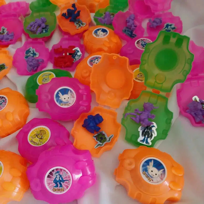 [BUNJANG] Digimon Figure Eraser Hologram Sticker Set / 디지몬 피규어 지우개 홀로그램스티커 / 고전문구 파워디지몬 굿즈 문방구
