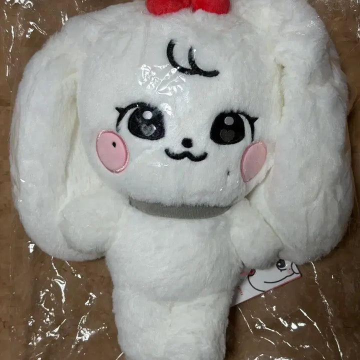 [BUNJANG] IVE MiniB Cherry 30cm Doll / 아이브 미니브 체리 30cm 인형