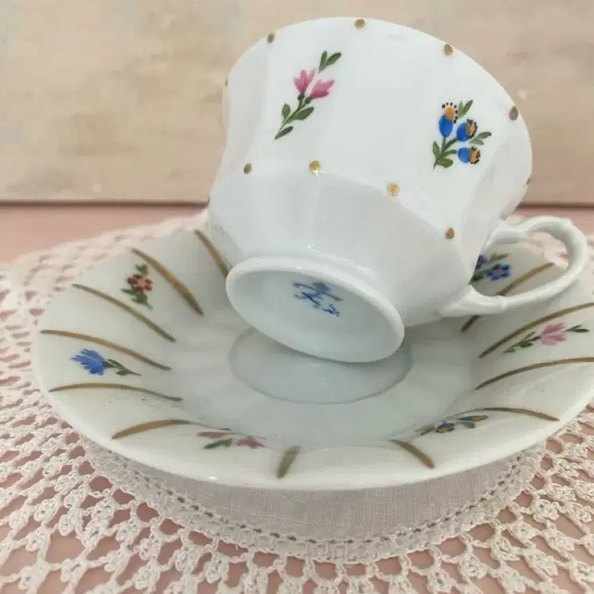 [BUNJANG] German Vintage Hand-Painted Espresso Cup and Saucer Set / 독일 빈티지 핸드페인팅 에소잔 세트