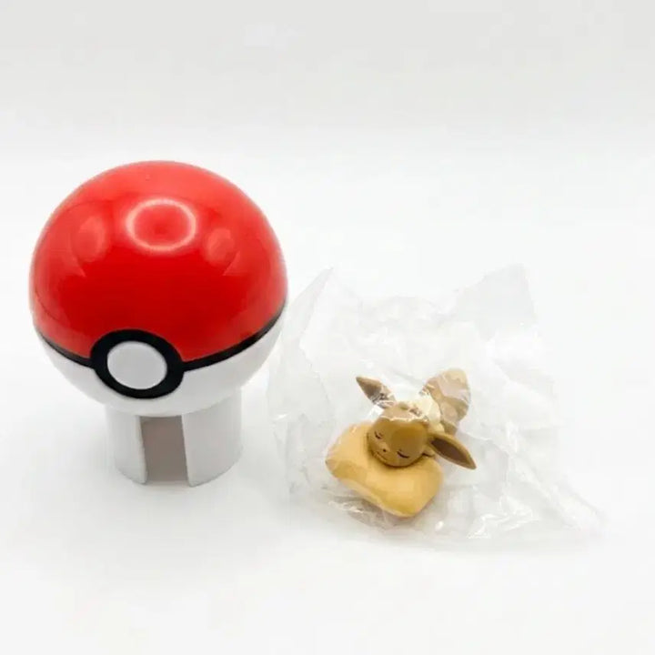 [BUNJANG] CU Pokemon Eevee Monster Ball Figure / cu 포켓몬 몬스터볼 이브이