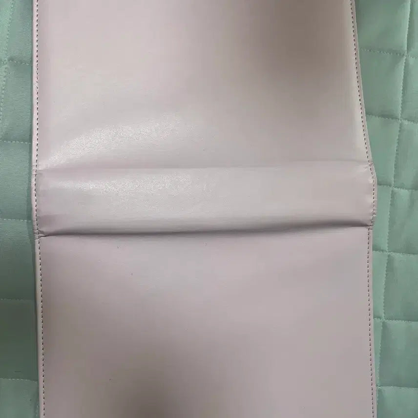 [BUNJANG] Pink Macaron Binder with Sleeves - Idol Photocard Storage / 핑크샥 마카롱 바인더 팔아요 용지 포함 아이돌 포카