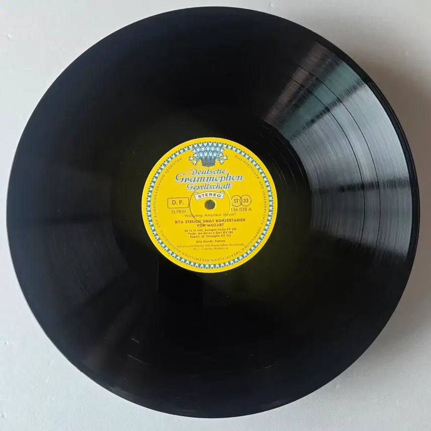 [BUNJANG] Rita Streich Mozart Concert Arias LP (Deutsche Grammophon Red Logo, Stereo) / 리타 슈트라이히 - 모차르트 콘서트 아리아 LP (DG red logo)