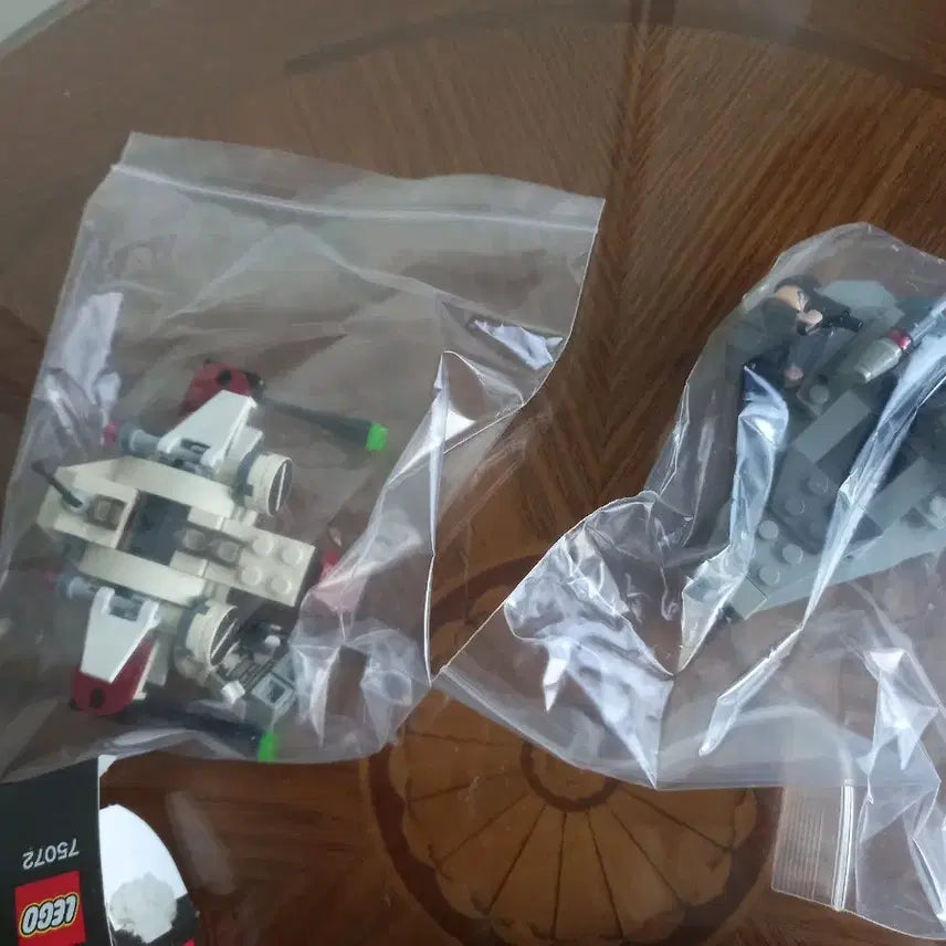 [BUNJANG] LEGO Star Wars 75072 &amp; 75033 Bundle / 레고 스타워즈 75072  75033 중고 일괄 판매