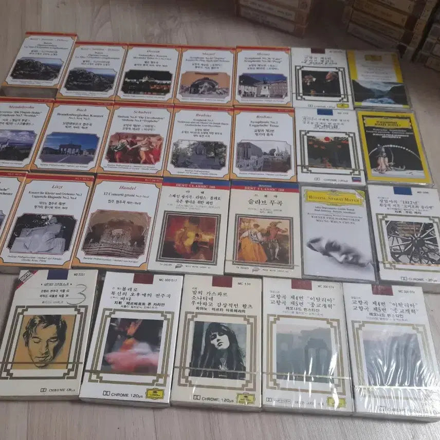 [BUNJANG] Sealed Classic Cassette Tapes Bundle Set (26 pcs) / 미개봉 클래식 카세트테이프 25개+중복1개 총26개일괄