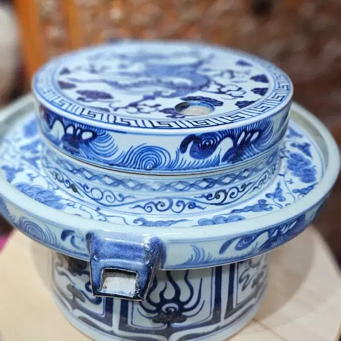 [BUNJANG] Blue-and-White Goryeo Celadon Millstone with Dragon Motif / 청화멧돌