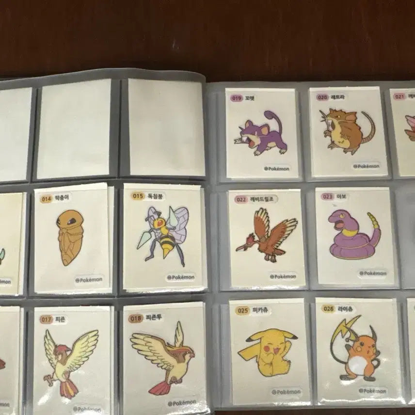 [BUNJANG] Pokemon Stickers 2023 Collection Set / 포켓몬 띠부씰 2023 시즌 모음