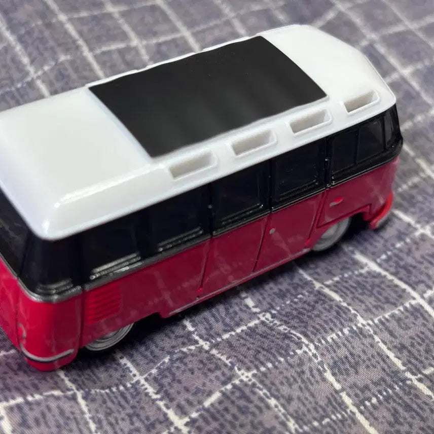 [BUNJANG] Tomica Premium Volkswagen Bus Type 2 1/65 Scale Model / 토미카 프리미엄 폭스바겐 버스 타입2 개봉