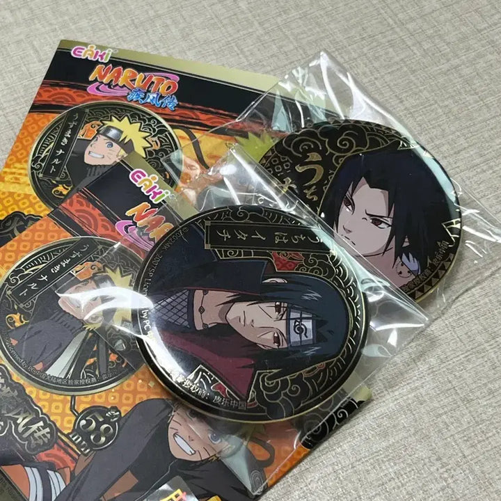 [BUNJANG] Naruto Shippuden Random Gold Trimmed Can Badge Bundle Set / (일괄) 나루토 질풍전 랜덤 금장 캔뱃지