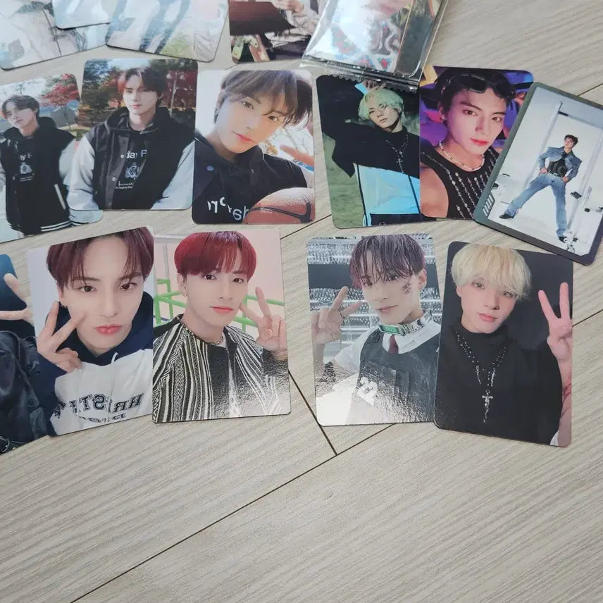 [BUNJANG] The Boyz Eric Bundle Set Photocard / 더보이즈 에릭 포카 일괄 로투킹 라포티셀