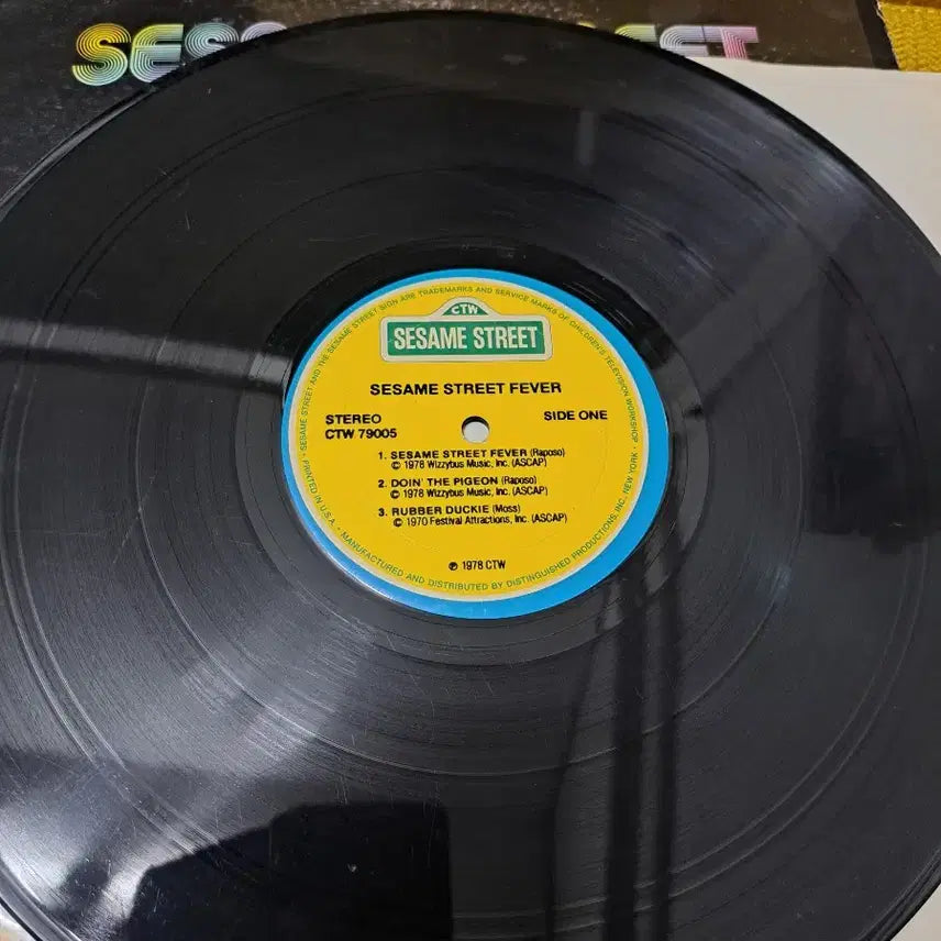 [BUNJANG] Sesame Street Fever 2LP Vinyl / 세서미 스트리트 피버 LP 2LP