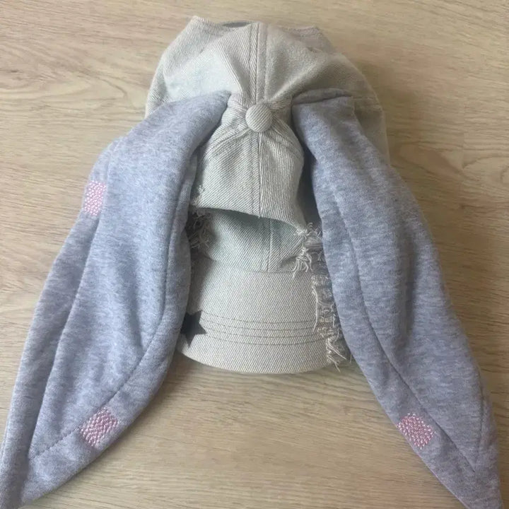 [BUNJANG] NewJeans OMG Rabbit Hat / 뉴진스 모자 OMG 토끼 모자