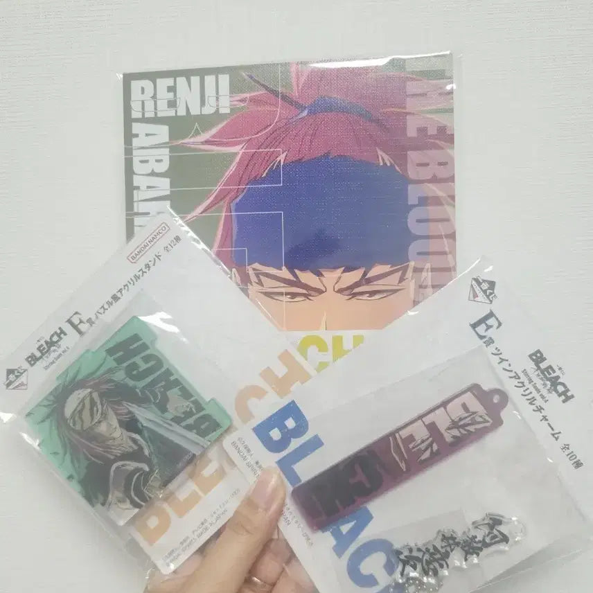 [BUNJANG] Bleach Ichiban Kuji Renji Abarai Acrylic Stand &amp; Keychain Set (Sealed) / [블리치] 이치방쿠지 렌지 아크릴 스탠드 &amp; 키홀더 세트 (미개봉)