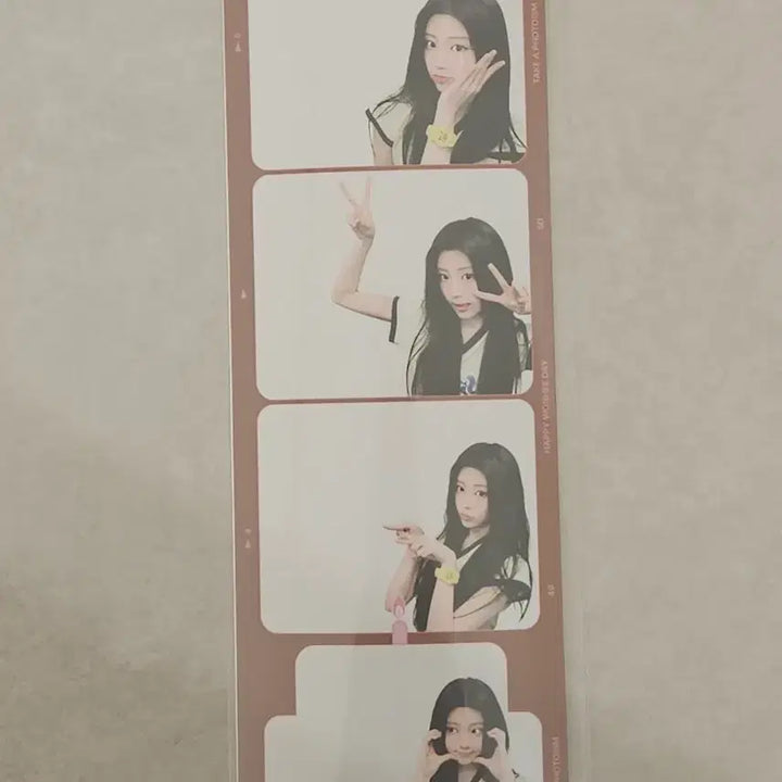 [BUNJANG] ILLIT Wonhee Photoism Four-Cut Photo / 아일릿 원희 포토이즘 네컷사진