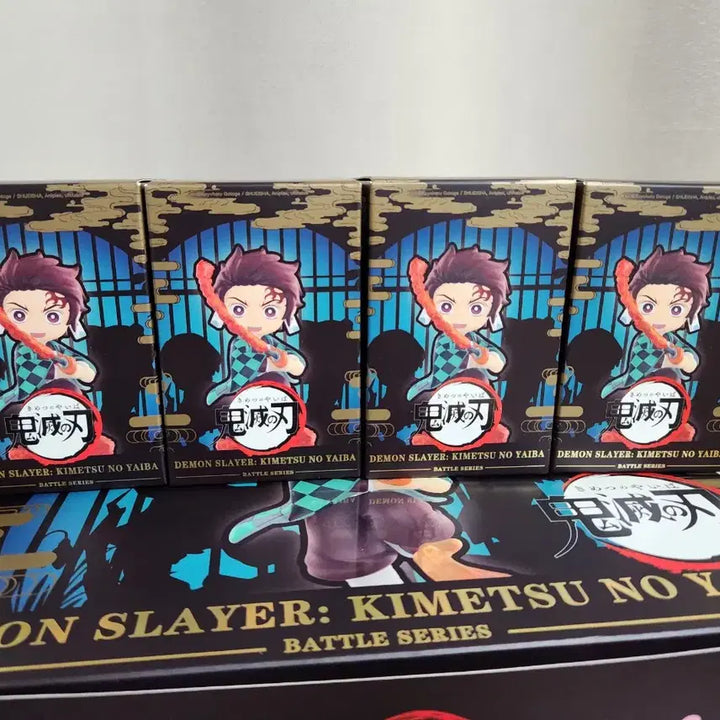 [BUNJANG] Popmart Demon Slayer Shinobu Sealed Figure / 팝마트 배틀 귀멸의 칼날 시노부 미개봉