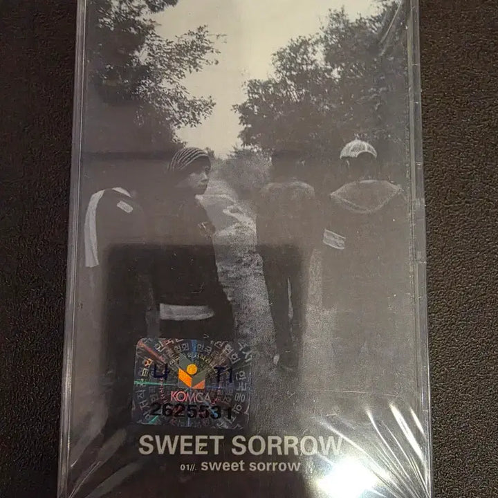 [BUNJANG] Sweet Sorrow 1st Album "01" Unsealed Cassette Tape / [희귀반] 스윗소로우 1집 " 01 " 미개봉 카세트테이프