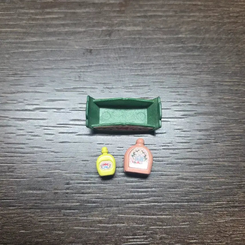 [BUNJANG] Sylvanian Families Green Vanity Accessories (3 pcs) / 단종) 실바니안 초록화장대 소품 3종