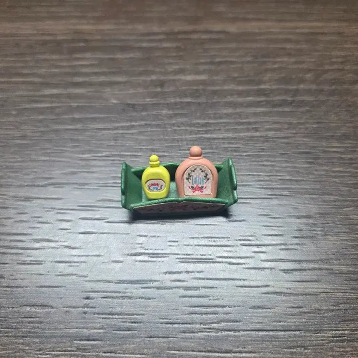 [BUNJANG] Sylvanian Families Green Vanity Accessories (3 pcs) / 단종) 실바니안 초록화장대 소품 3종