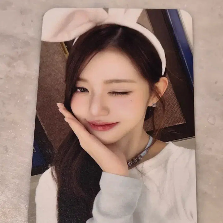 [BUNJANG] IVE Yujin Jang Wonyoung Mission Photocard / 아이브 에버랜드 원영 장원영 미션 포카 양도