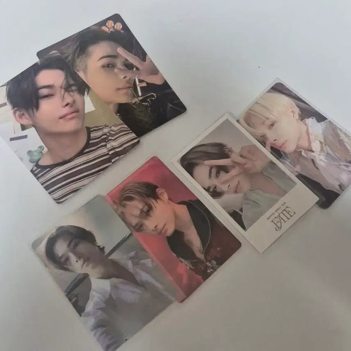 [BUNJANG] ENHYPEN NIKI Photocard Bundle Set / 엔하이픈 니키 이즈위 dvd 포카 양도
