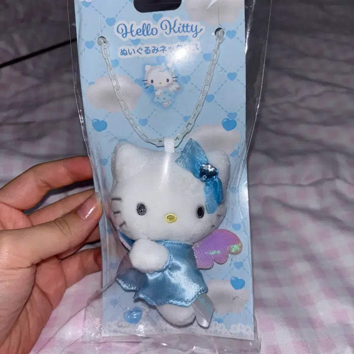 [BUNJANG] 90s Hello Kitty Yumemiru Angel Kitty Necklace Keychain Blue / 90s 헬로키티 유메미루 누이구루미 엔젤 키티 목걸이 키링 블루