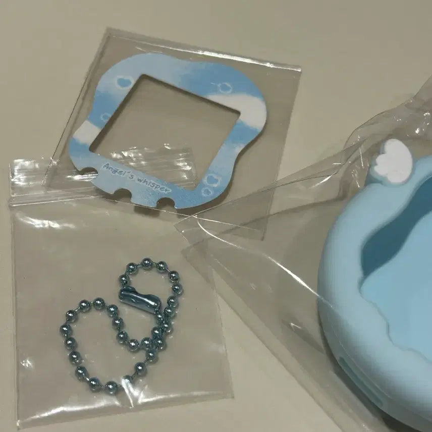 [BUNJANG] Tamagotchi Uni Angel Wing Case Set Blue with Strap / [새상품 일괄] 다마고치 유니 케이스 엔젤윙 세트 블루 속지 군번줄 포함