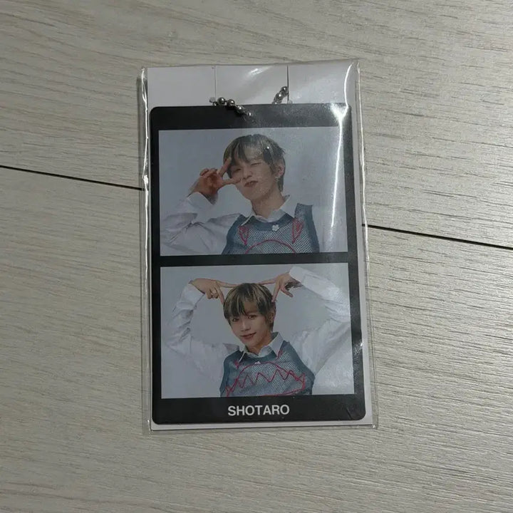 [BUNJANG] RIIZE Shotaro 2024 Hall Tour Random Toy Two-Cut Photo / 라이즈 쇼타로 2024 홀투어 랜덤토이