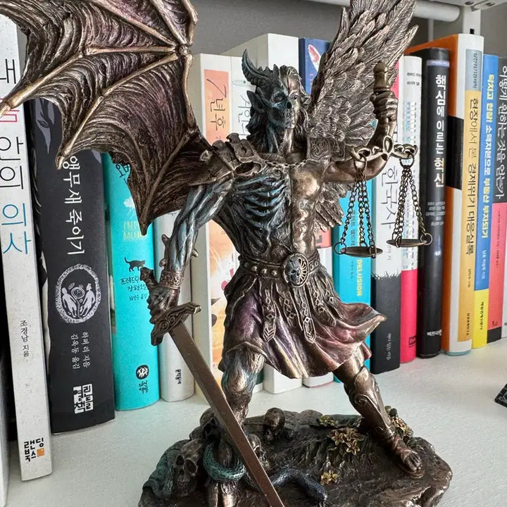 [BUNJANG] Veronese Design Nephilim Angel &amp; Demon Bronze Sculpture / 천사&amp;악마 네피림 브론즈(청동) 조각상