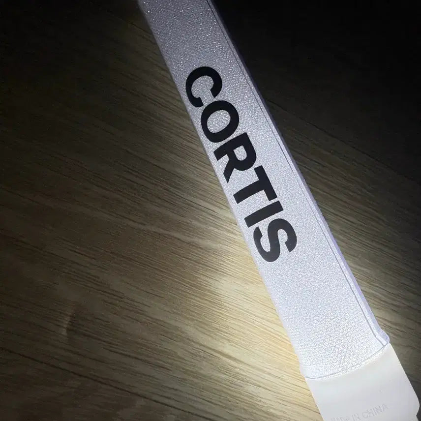 [BUNJANG] Cortis Temporary Lightstick / 덤) cortis 코르티스 임시 응원봉 팝니다