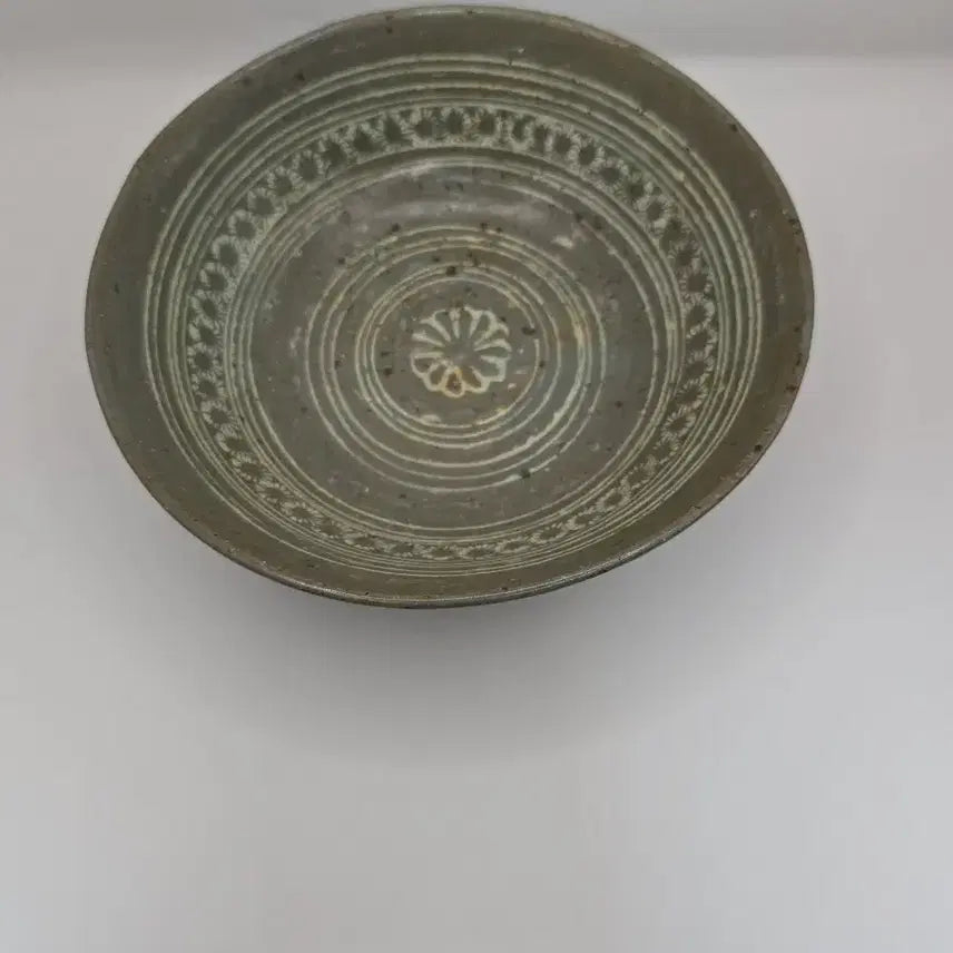 [BUNJANG] Antique Buncheong Ware Inhwa (Incised) Bowl / 골동품 분청자 인화문 발