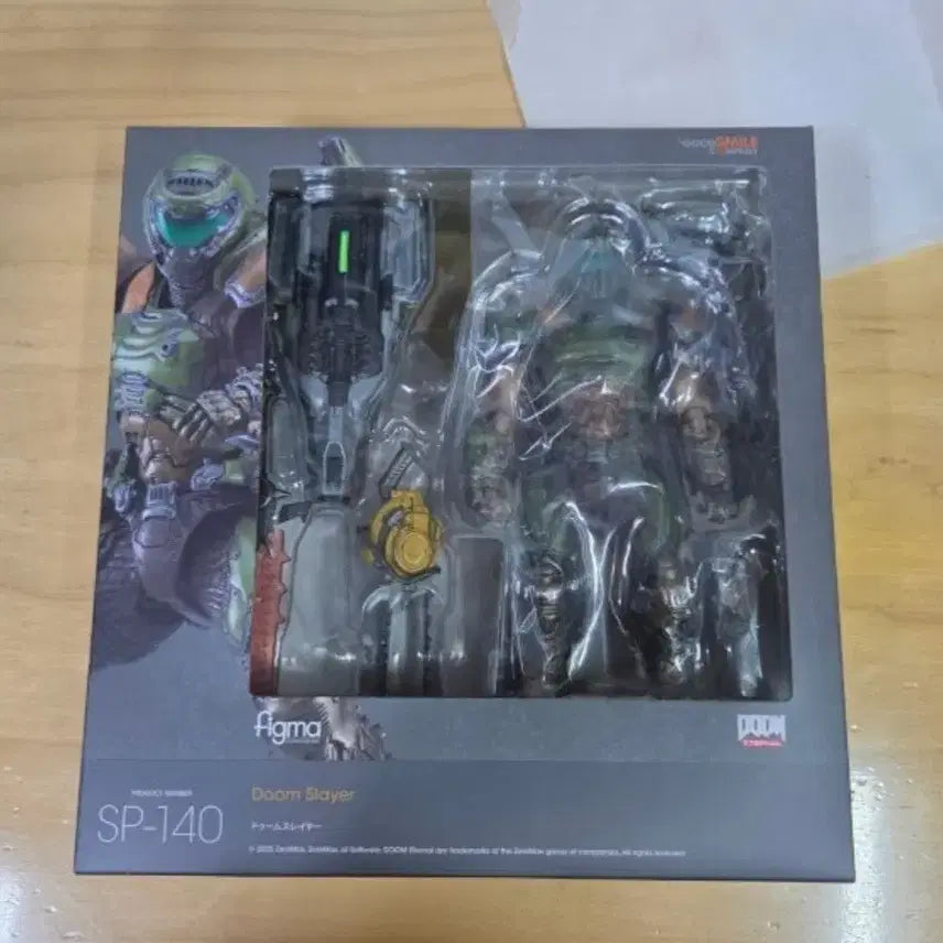 [BUNJANG] Figma Doom Slayer (Reissue) Action Figure / 피그마 둠 슬레이어(재판) 판매합니다