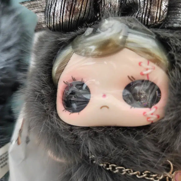 [BUNJANG] ITZY Yuna Nocturn &amp; Nightfall Black Set Doll / 유나 인형 노크턴&amp;나이트폴 검정 세트