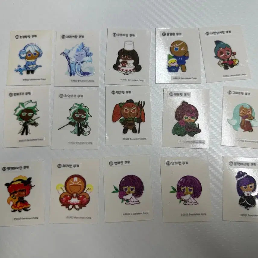 [BUNJANG] Cookie Run, Pokemon, MapleStory 15 Types Seal Stickers &amp; 141 Ttibu-sils Bundle Set / 쿠키런 씰 스티커 15종, 포켓몬, 메이플 띠부실 일괄 141개