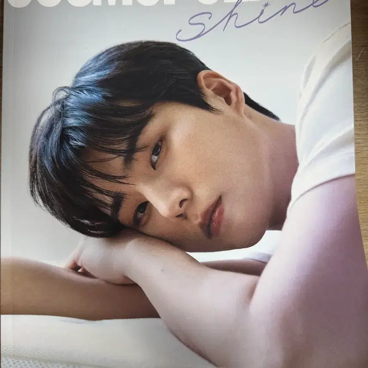 [BUNJANG] DAY6 Young K Cosmopolitan Photocard / 데이식스 영케이 코스모폴리탄