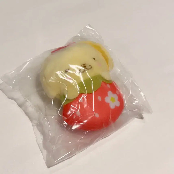 [BUNJANG] Sanrio Strawberry Bossam Pompompurin Gacha Plush / 산리오 딸기보쌈 인형 가챠 폼폼푸린