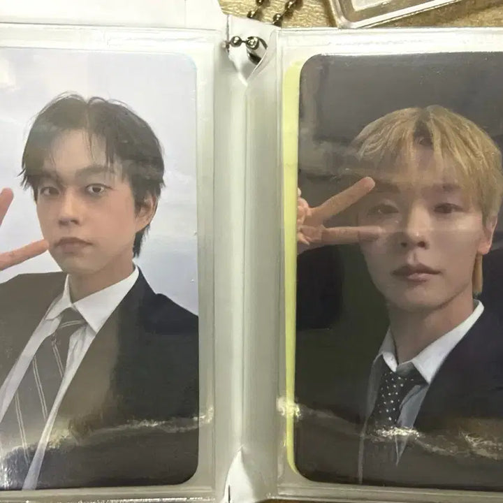 [BUNJANG] LUCY THE HYUNDAI Showroom Childish Yechan Sangyeop Photocard Bundle Set / 반택포) 루시 더현대 쇼룸 차일디쉬 예찬 상엽 포토카드 포카