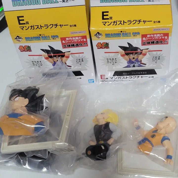 [BUNJANG] Dragon Ball 40th Anniversary Ichiban Kuji Prize E Manga Structures Figure Set (Krillin, Goku) / 드래곤볼 제일복권 40주년 E상 망가스트럭처 18호 크리링 손오공 피규어
