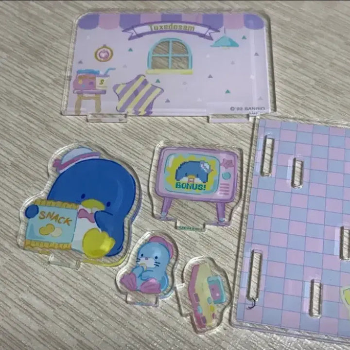 [BUNJANG] Sanrio Tuxedo Sam Acrylic Stand / 턱시도샘 아크릴 스탠드