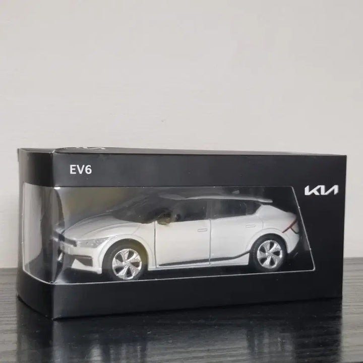 [BUNJANG] Kia EV6 Diecast Model Car / 다이캐스트 기아 EV6 미니카 모형 자동차
