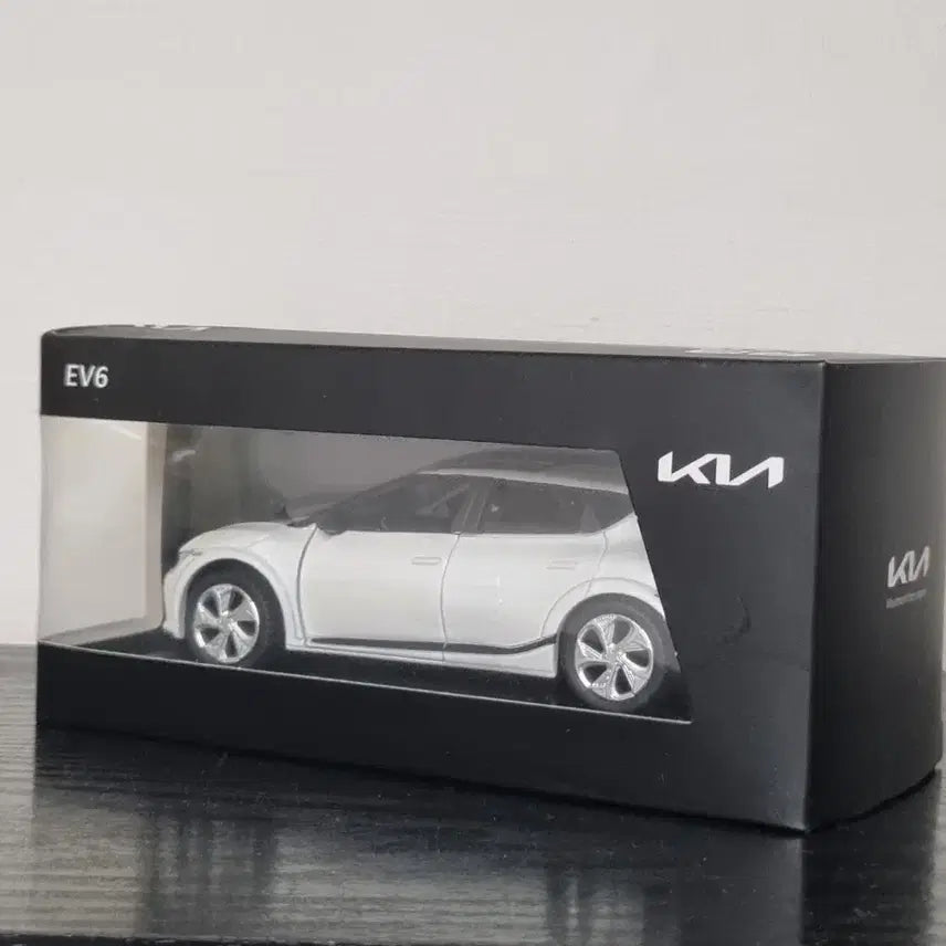 [BUNJANG] Kia EV6 Diecast Model Car / 다이캐스트 기아 EV6 미니카 모형 자동차