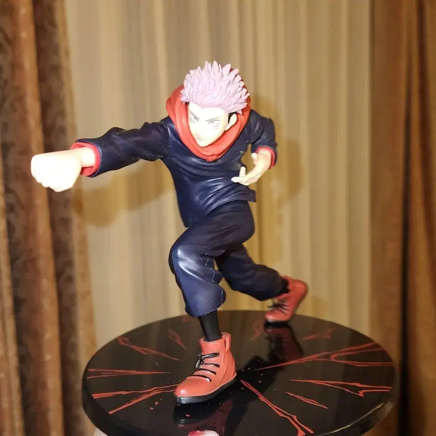 [BUNJANG] Jujutsu Kaisen Itadori Yuji Black Flash Figure / 주술회전 전력조형 이타도리 유지 흑섬 피규어