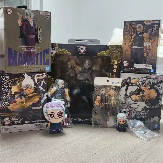 [BUNJANG] Demon Slayer Tengen Figure Set / 귀멸의 칼날 텐겐피규어 세트